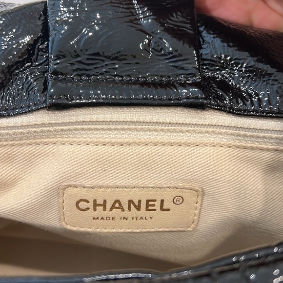 100% Authentic CHANEL Puzzle Accordion Flap Bag - Picture 10 of 16